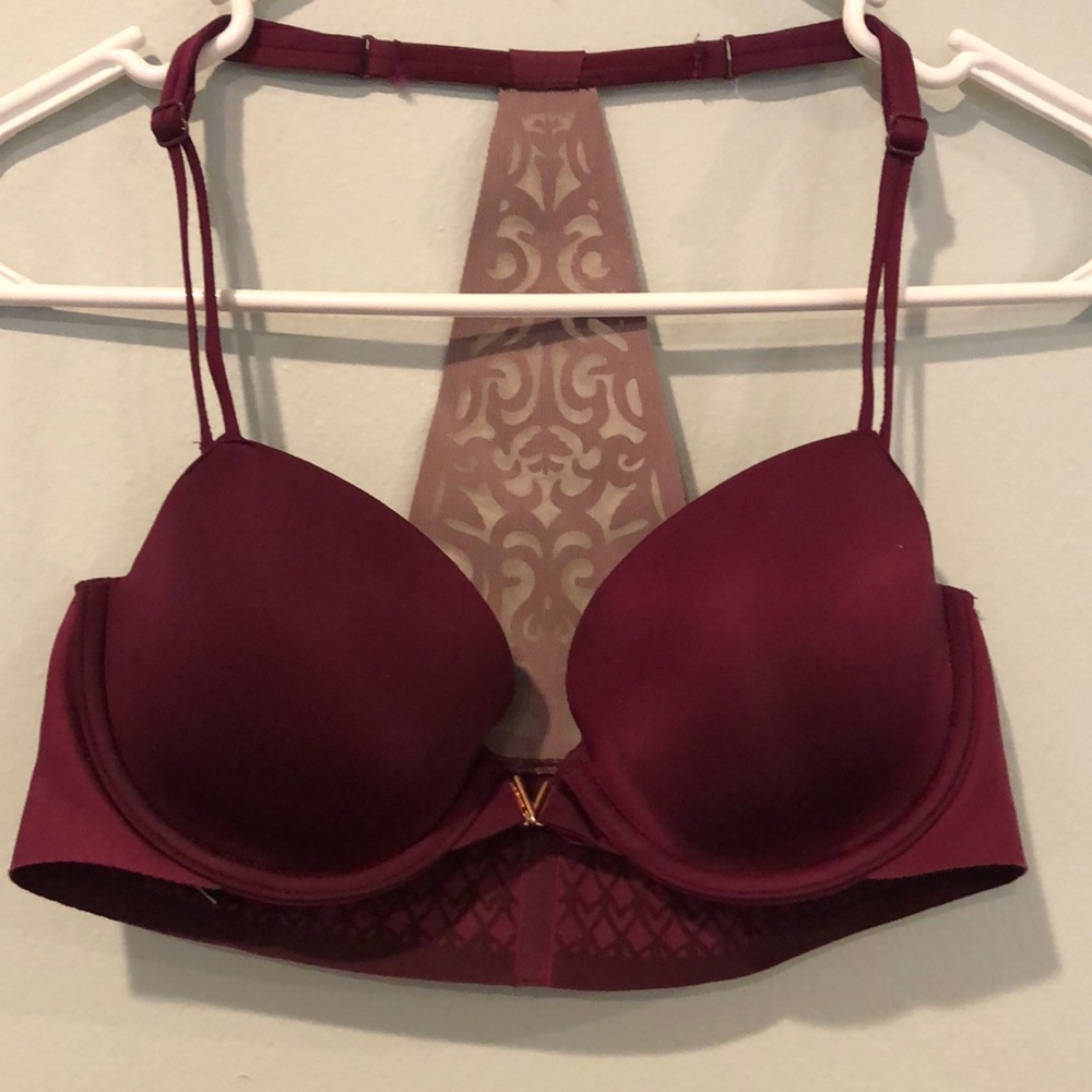 VICTORIA’S SECRET RACERBACK DEMI BRA FRONT CLASP 34B